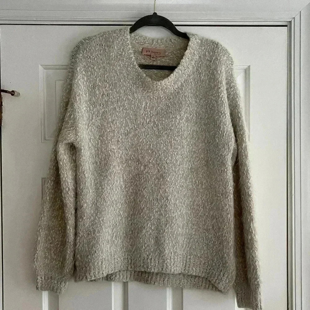 Philosophy Cream soft sweater size L